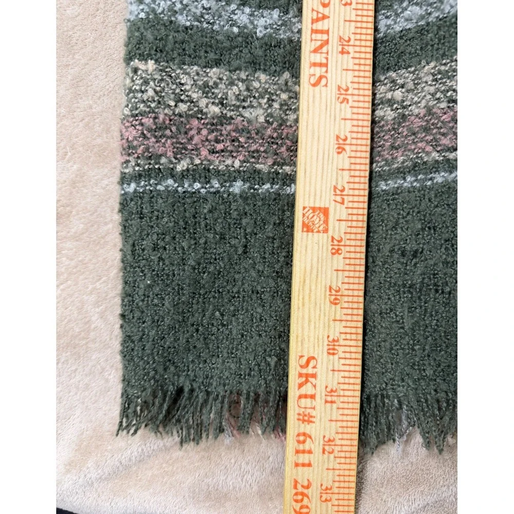 World Market Hooded Poncho‎ Cape Green Plaid Fringe One Size cardigan EUC